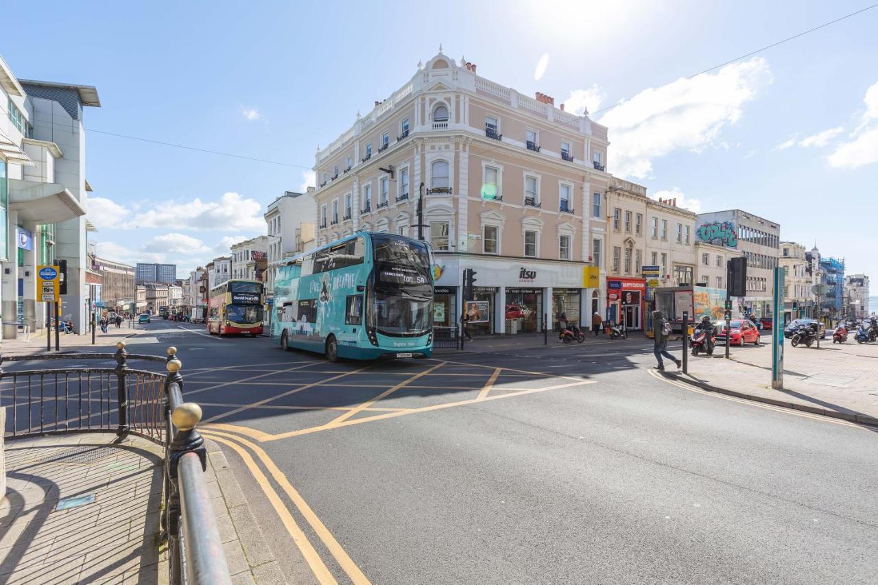 City Heights - By My Getaways Brighton Екстериор снимка